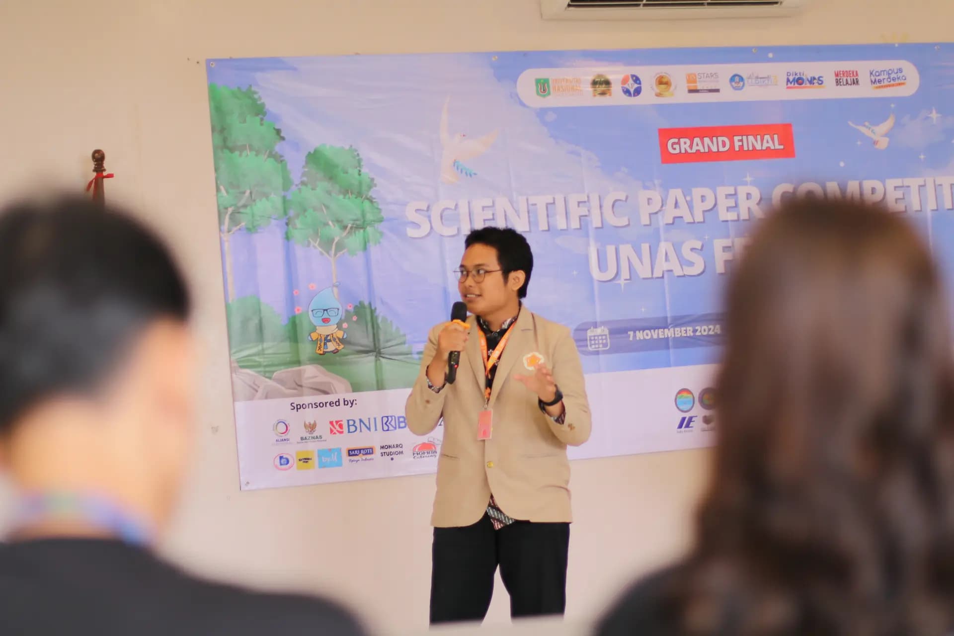 Scientific Paper Competition